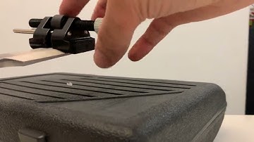 AmazonBasics 8-Piece Wood Carving Chisel Set