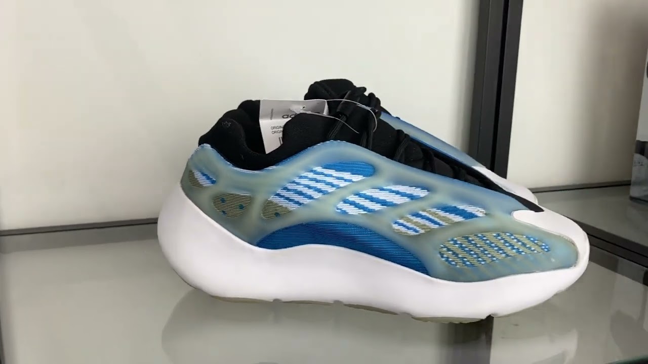Adidas Yeezy Boost 700v3 Arzareth