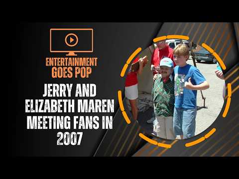 Jerry and Elizabeth Maren Meeting Fans - Wizard of Oz