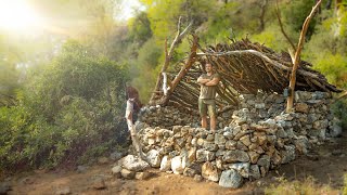 6 Days ALONE In Wild Mediterranean Forest Build STONE AGE Bushcraft Shelter | Minecraft IRL | ASMR