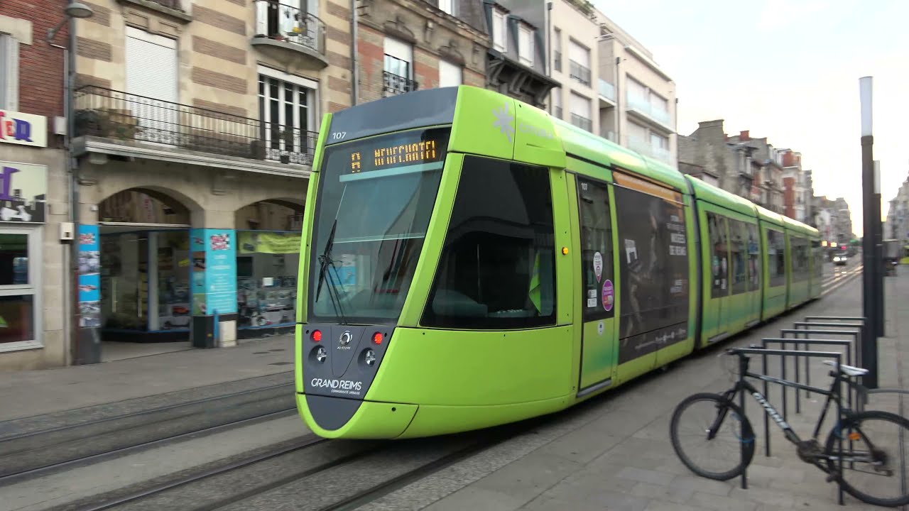 Les tramways de Reims