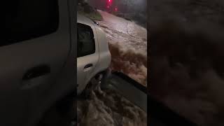 Beauvais Orage Du 21 Juin, Les Voitures Sont Emportées Par Leau Rue Binet