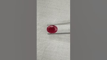 3.02 cts natural Ruby Burma heated oval