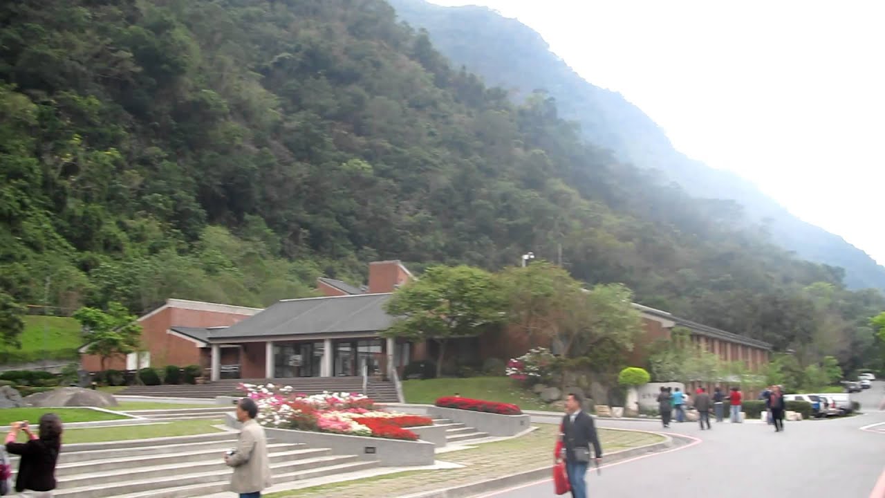 taiwan tour 2011 (9) -  forest reserve.(fr.chankooncheng)