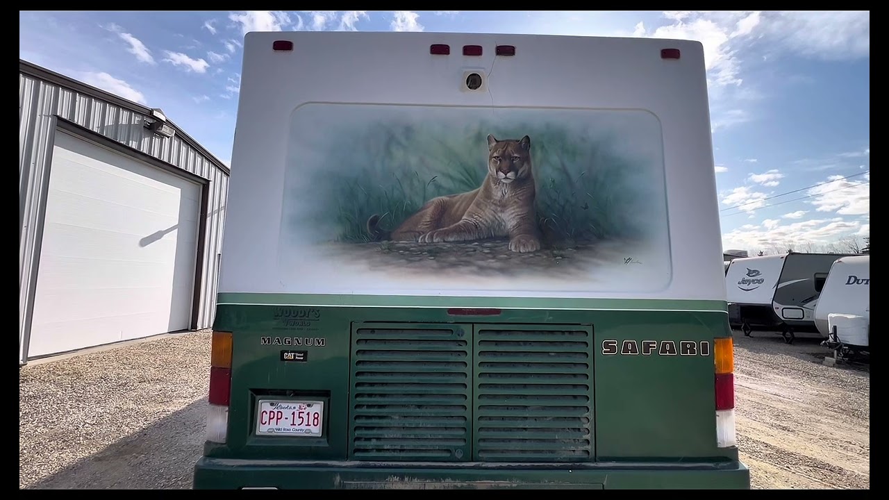 A tour of our next home.  1999 Safari Sahara Cat Diesel Pusher