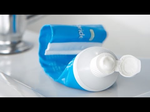 Toothpaste squeeze solution FREE of cost || रोज की झंझट से राहत फ्री में