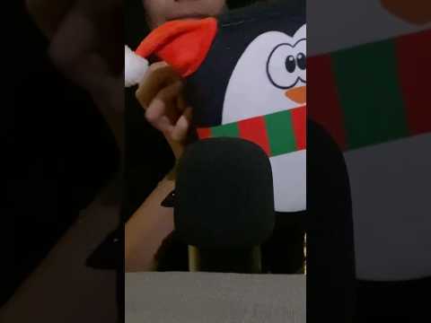 👆🏻full vid #visualtingle #asmrvideos #asmrsound #tapping #mouthwhisper #christmas #penguin