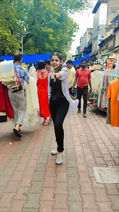 Oo Mehbooba...🔥🖤💚#yt #dance #song #bollywood #tereaanese #viralmusic #shorts #fyp #trending #delhi