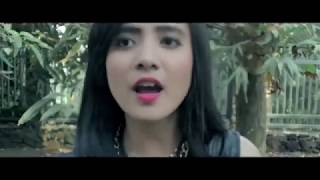 Download Lagu Killing Me Inside Kau Dan Aku Berbeda Official Music Video YouTube MP3 Download Lagu Killing Me Inside Kau Dan Aku Berbeda Official Music Video YouTube MP3