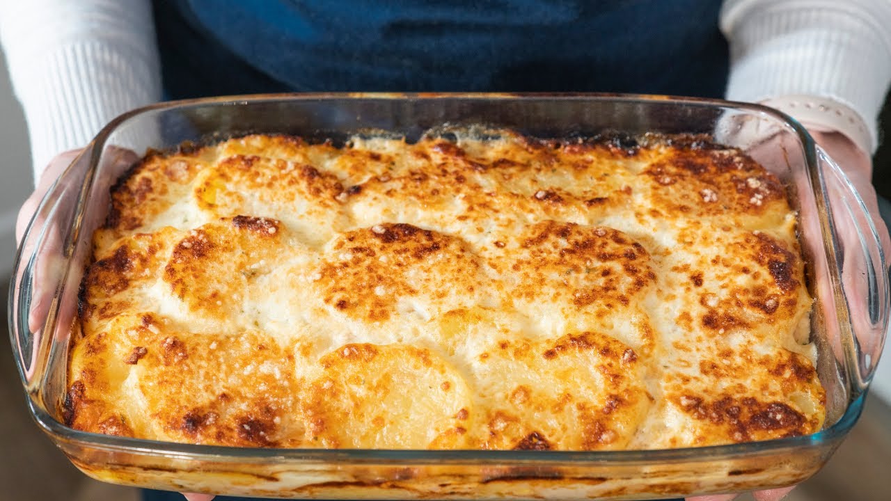 Parmigiana di patate: la ricetta (senza besciamella classica)