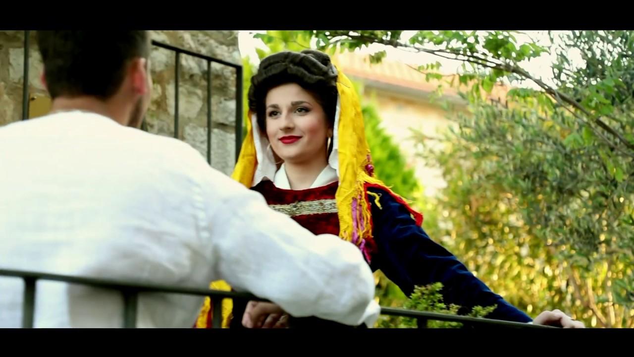 Lea Vratnica - Poljem se vija (Official Video)