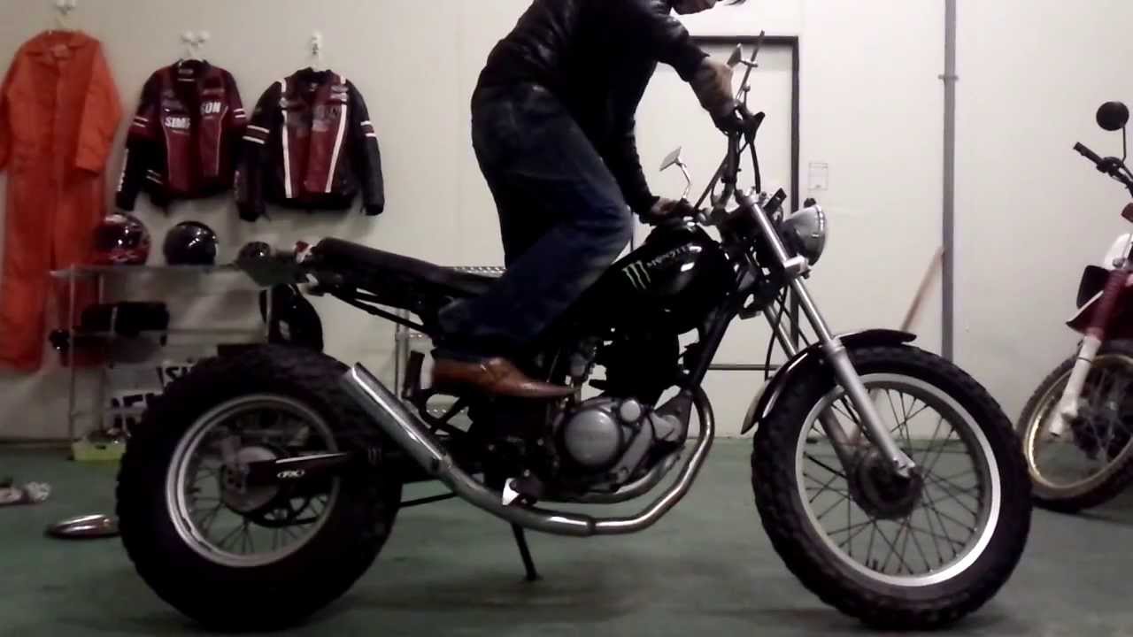 YAMAHA TW200 MONSTER ENERGY Ver. キックスタート - YouTube