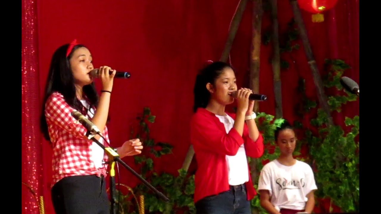 Gan En  De  Xin  Seven G s Live Performance at Sekolah  