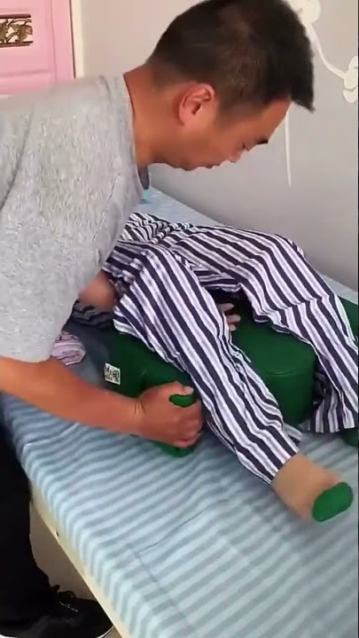How to turn over bedridden patients.