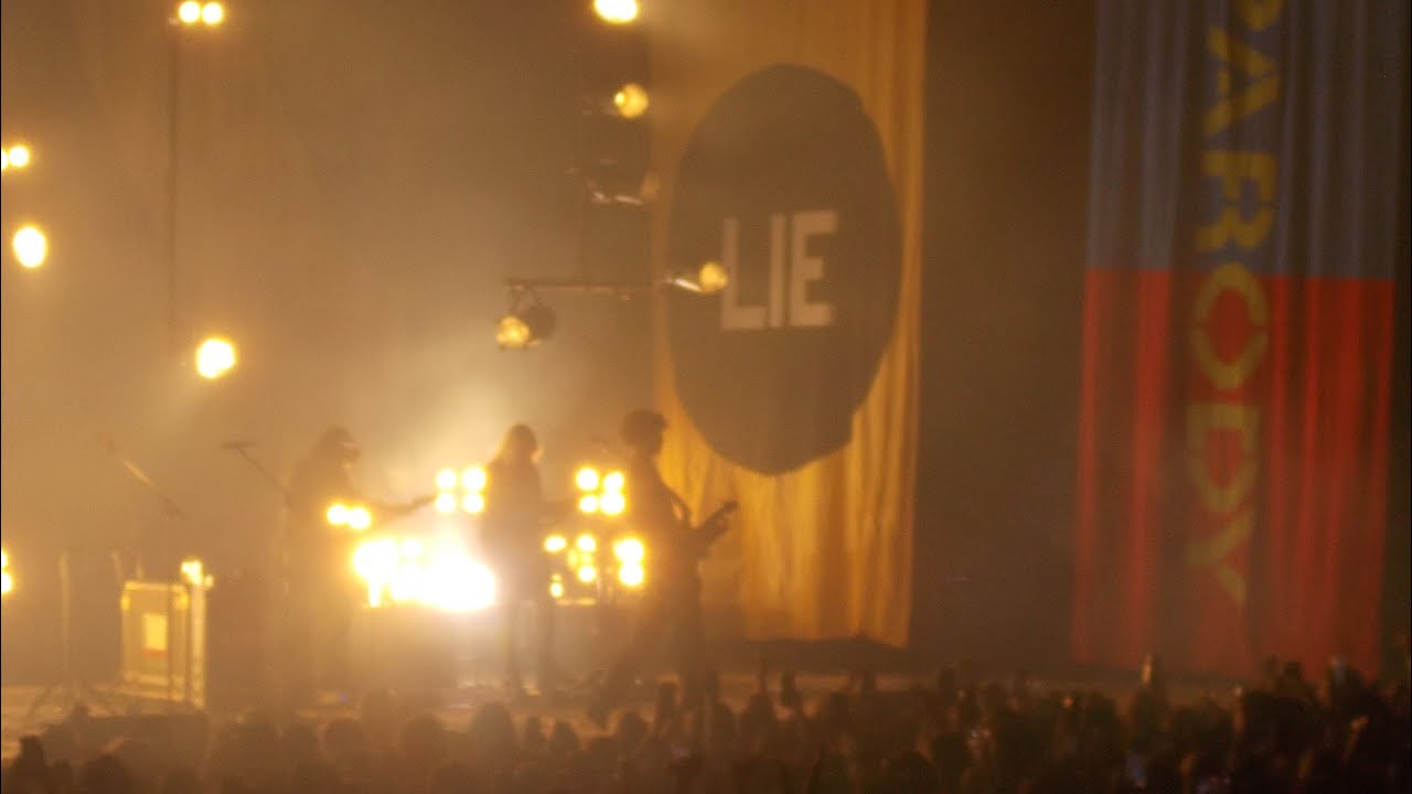 Dominic Fike “7 Wonders” unreleased song in Sydney 