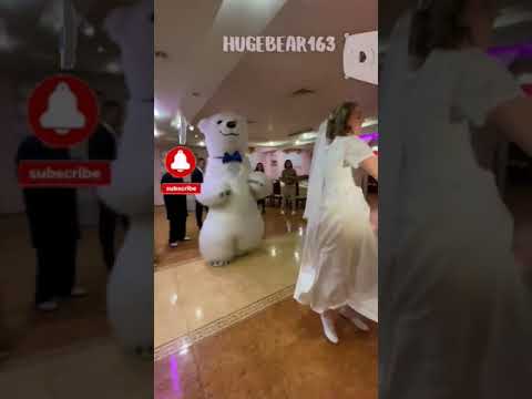Замуж только с таким настроением! Невеста бомба🥳 #белыймедведь #shorts #сюрприз #свадьба #самара