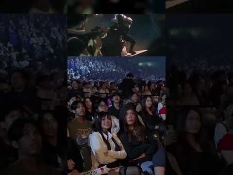 Thai crowd reacts