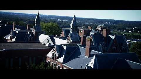 Session 9 (2001) ending scene.