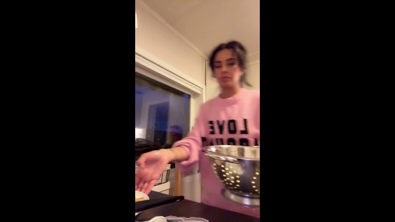 caroline live | عشاء خفيف 😍 على المعدة