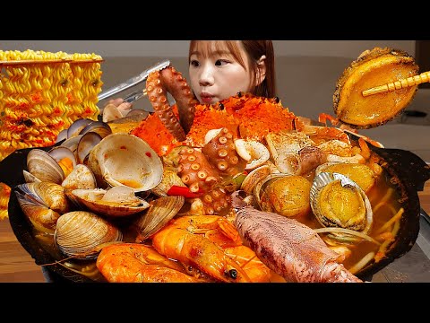 🐙해물폭탄! 9종 해물탕에 라면사리,고봉밥먹방🍜 문어, 전복, 꽃게등 얼큰칼칼해물탕😋SPICY Seafood MUKBANG ASMR EATINGSHOW REALSOUND 한식 요리