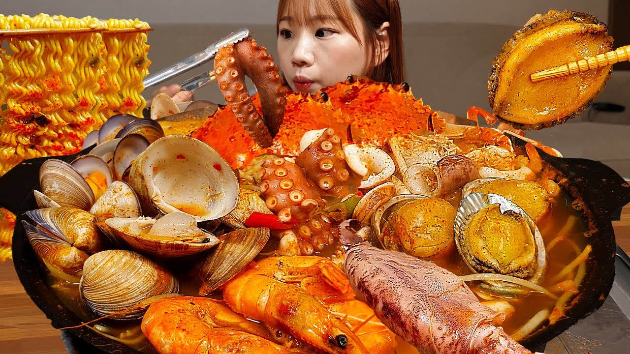Sub)Real Mukbang-Острый суп с морепродуктами 🔥 (9 видов морепродуктов) 🦀🦑 Лапша🍜АСМР КОРЕЙСКАЯ КУХНЯ