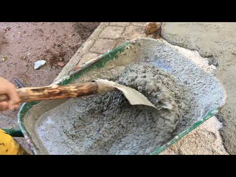 Video: Beton dökmek için zeminin kuru olması gerekiyor mu?