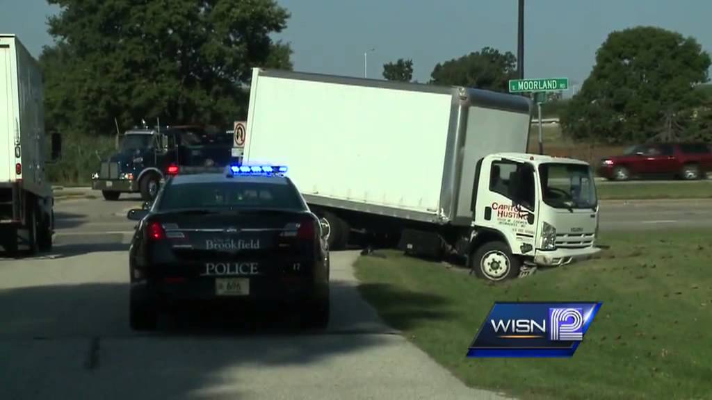 Driver arrested after police chase - YouTube