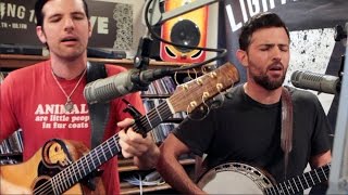 The Avett Brothers  - Ain't No Man - Live at Lightning 100 powered by ONErpm.com chords
