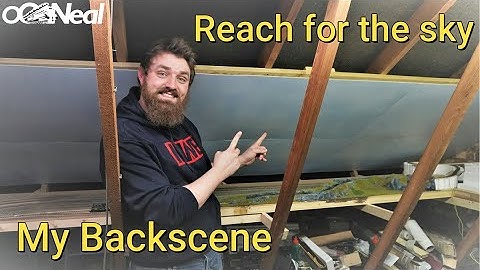 Building Up A Model Railway S1 Ep 27 | How I put up a backscene
