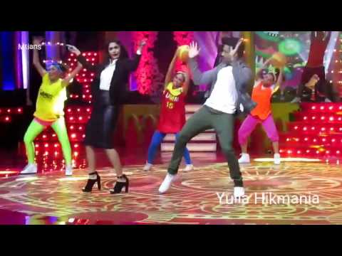 Mrunal thakur and Arjit taneja dance ding dang so excited at Bollystar Vaganza 09 juli 2017 (ARNAL)