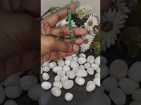 Natural Emerald Round Shape Diamond Bracelet Pure Elegance 