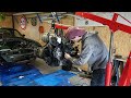 Motor eruit halen!!! (nieuwe motor pt.2)