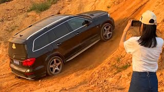 Mercedes Gls 450 2.0L Vs Jeep Wrangler Rubicon 3.0L V8 And Tank 300 In The Race Is One Of A Kind