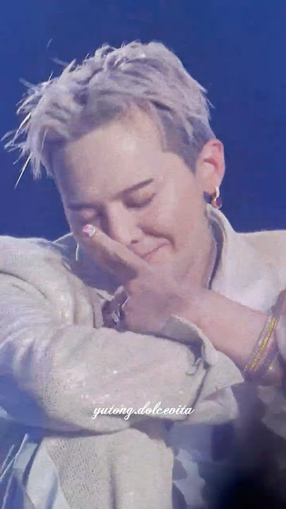 GD noticed me among the whole concert crowd. Period. #gd #concert #kpop