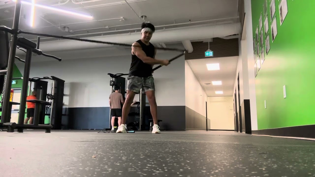 TRX rip trainer hip circles right