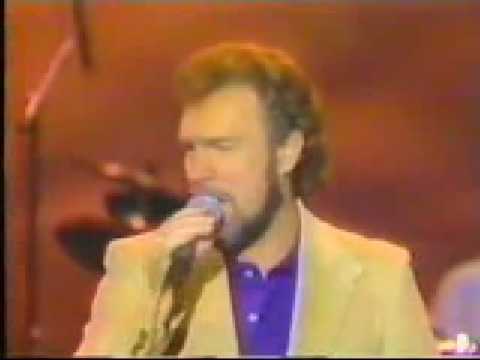 Gene Watson - Dreams Of A Dreamer Gone Blind "LIVE"