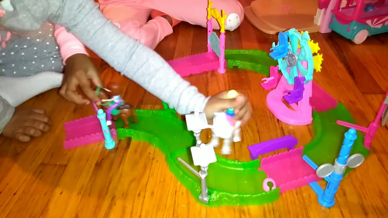 barbie on the go carnival