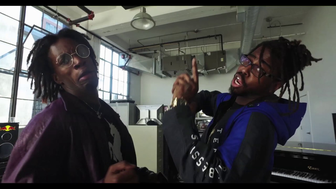 DUSTY WALLACE - Weirdoz Ft.HUMBLE CHILD (Official Video) 