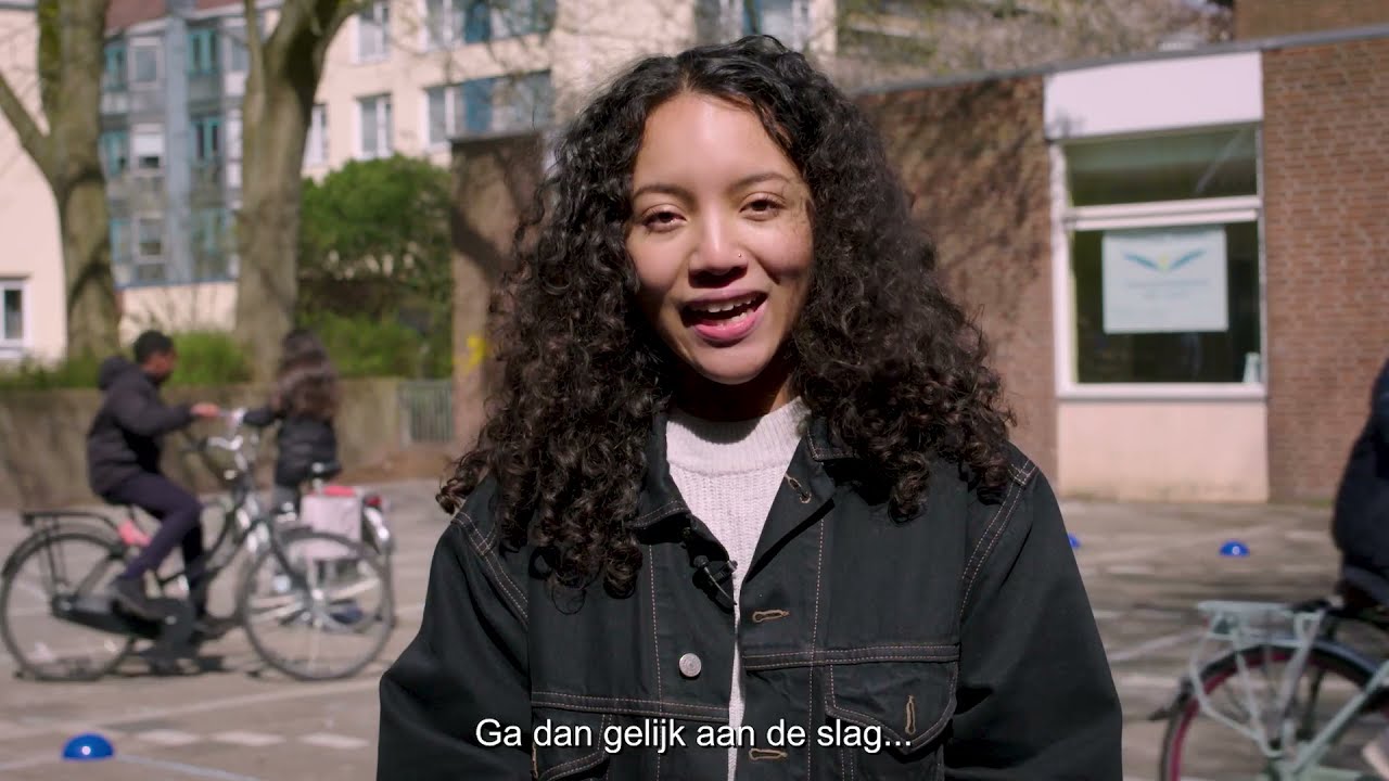 Rechtdoor op dezelfde weg gaat voor - YouTube