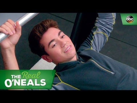 Trying to Flirt at the Gym - The Real O'Neals