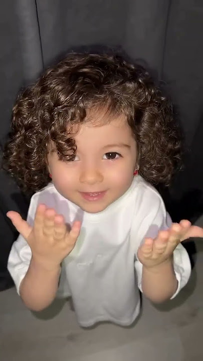 music name: KREZUS - UH VEI VEI.  #baby #trend #global #kids #kidsvideo
