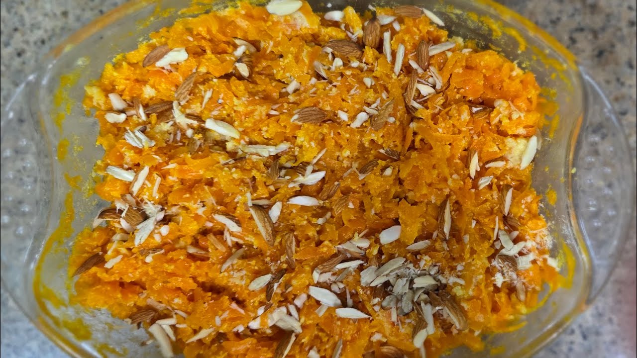 Winter Special Gajjur Halwa (carrot Halwa) in Microwave easy n Delicious 😋 😍 