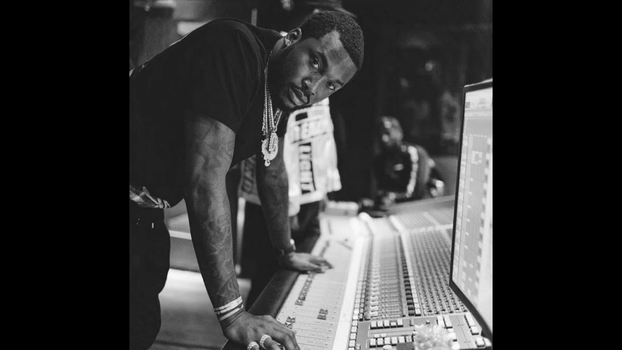 [FREE] Meek Mill Type Beat - "HUSTLE OVER EVERYTHING"