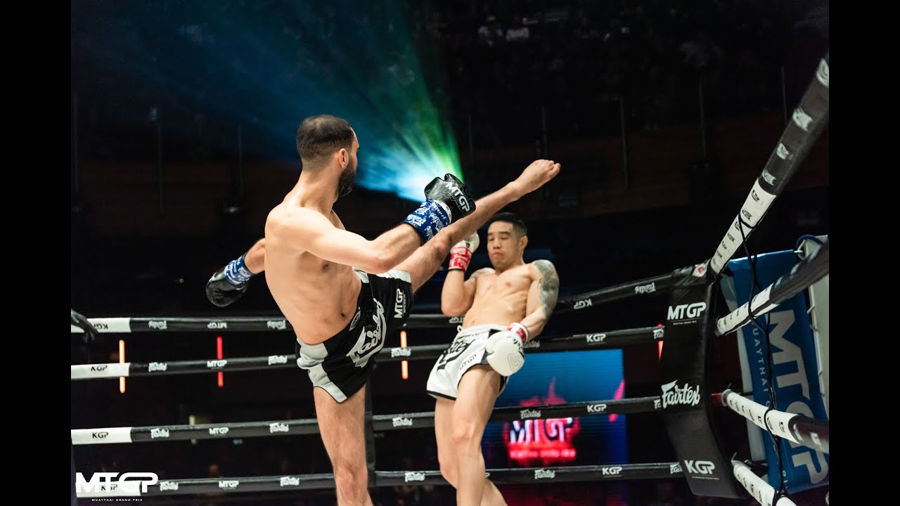 Michael Pham vs Antione Chibane
