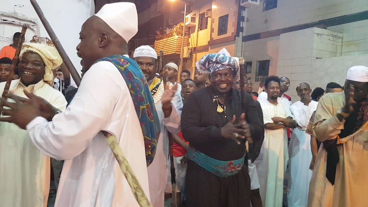 احتفالات شباب الكندرة بعيد الفطر المبارك _ مزمار الكندرة و المعازيم اسحاق ( 5 )