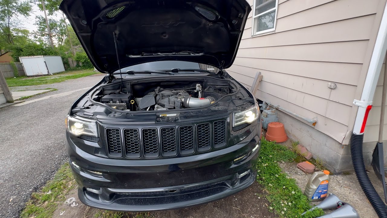 Replacing Thermostat on Jeep Grand Cherokee SRT
