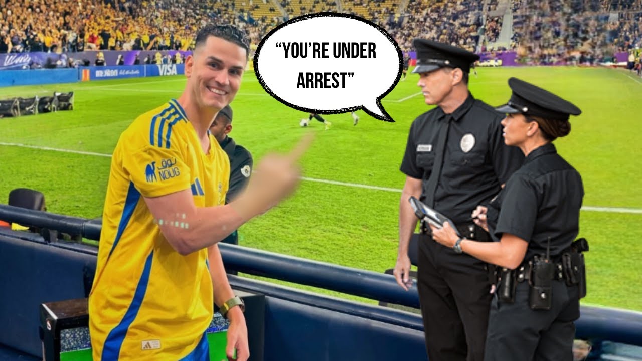 Fake Ronaldo Pranks Fans..