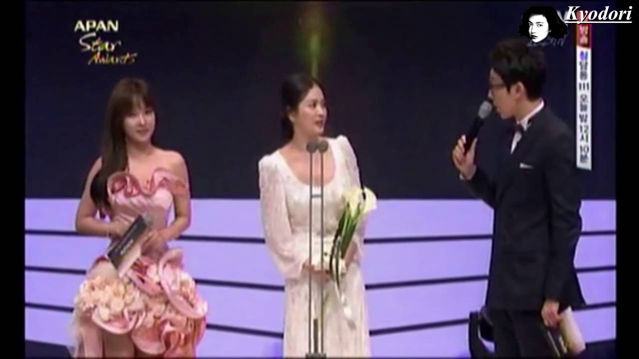 2013 APAN STAR AWARDS 송혜교 cut