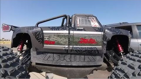 "CARNAGE!!!" NEW ARRMA Outcast 8s EXB RTR Damage Bash