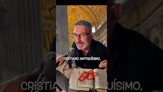 Debajo del Vatican Necropolis existe uno de los lugares más impactantes del cristianismo.